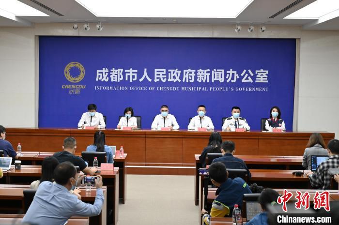（抗擊新冠肺炎）成都1.48萬家企業(yè)閉環(huán)管理、連續(xù)生產(chǎn)工業(yè)企業(yè)復工率達到65%