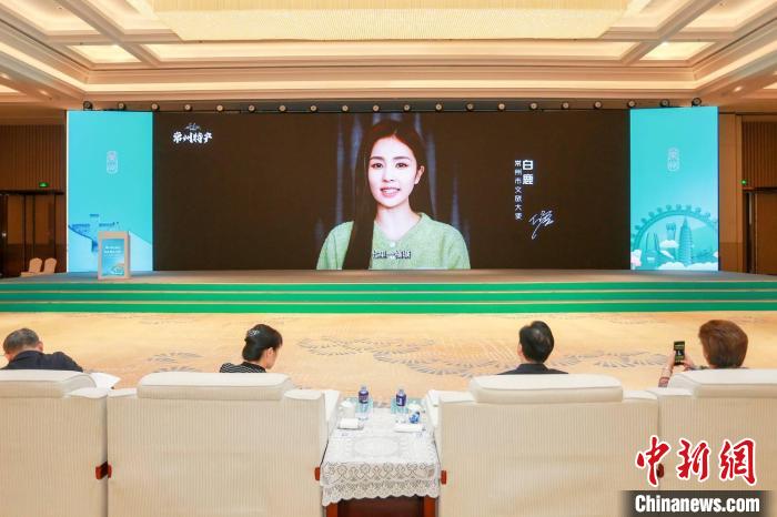 常州籍演員白鹿擔(dān)綱常州文旅大使，為家鄉(xiāng)傾情打CALL?！√凭?攝