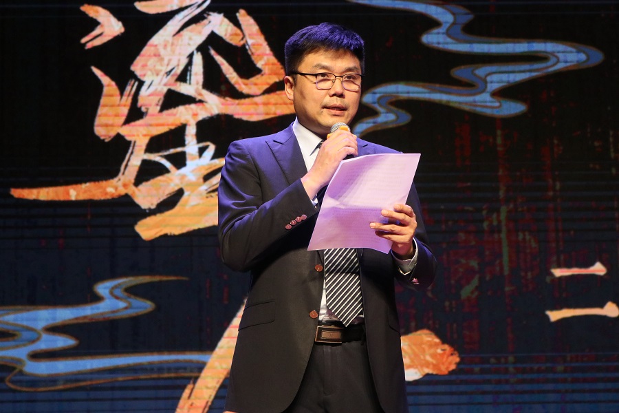 北京外國語大學(xué)黨委常委、副校長趙剛在活動現(xiàn)場講話。主辦方供圖