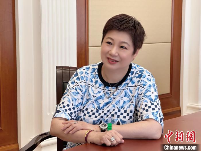 專訪榮毅仁侄女榮智豐：不想為“榮”字丟臉，要做最好