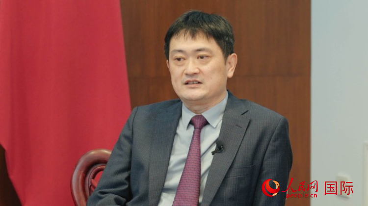 中國駐阿根廷使館代辦孫怡接受人民網(wǎng)專訪。人民網(wǎng)記者 張若涵攝