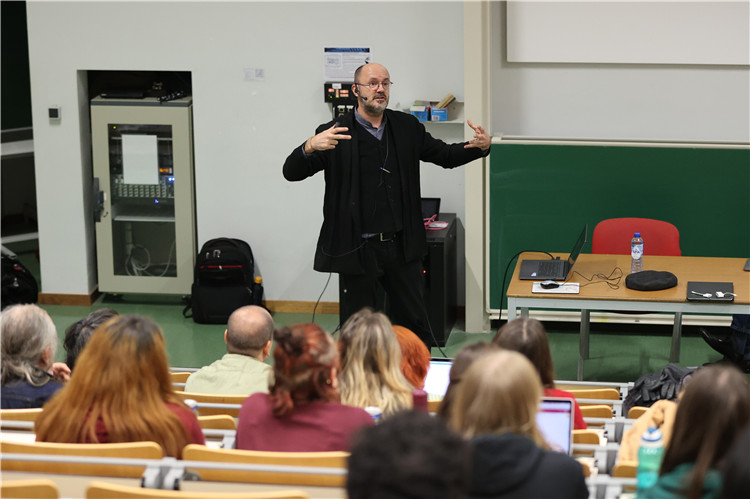 圖為講座現(xiàn)場。布魯塞爾中國文化中心供圖