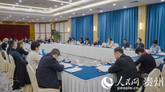 10月26日，歐亞國(guó)家媒體看貴州活動(dòng)在貴陽(yáng)啟動(dòng)。人民網(wǎng)記者 涂敏攝