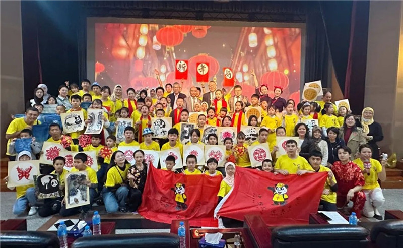 圖為2023“中華文化大樂園—埃及開羅營”閉幕式活動現(xiàn)場。主辦方供圖