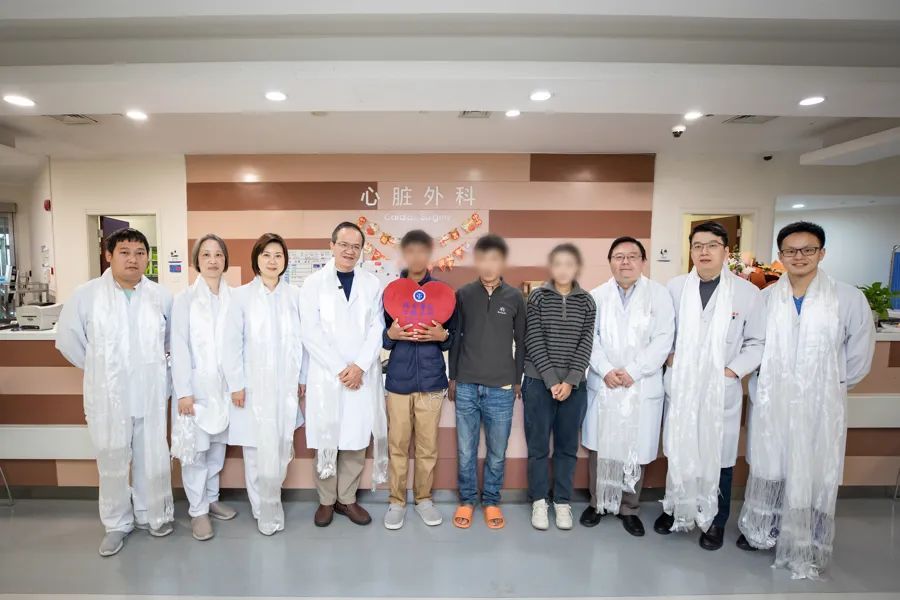 17歲少年咳嗽發(fā)熱15天，找不到感染原因！一查心臟更嚇人！上海醫(yī)生出手→