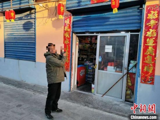圖為犯罪嫌疑人指認(rèn)現(xiàn)場?！∏嗪Ｊ」矎d森林警察總隊(duì)刑偵治安支隊(duì)供圖