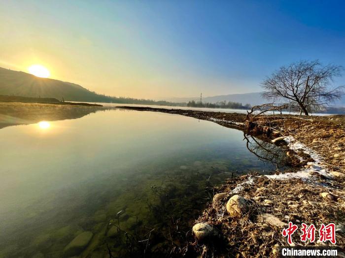圖為青海省化隆縣黃河濕地景色。　李玉峰 攝