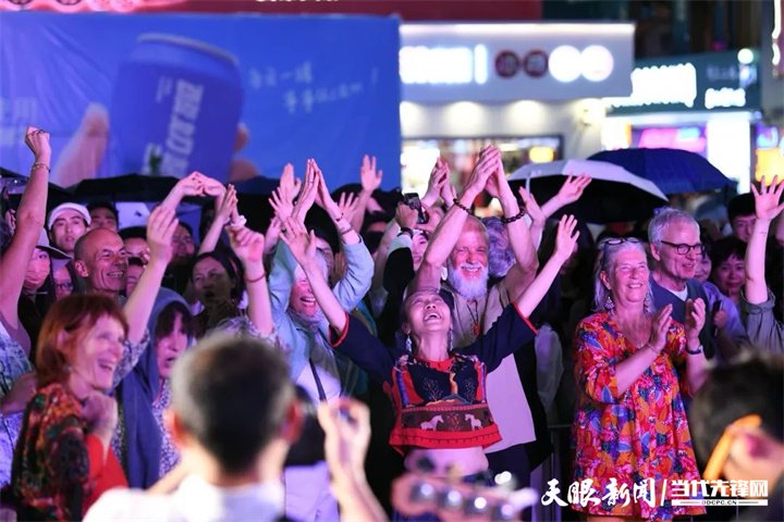 貴陽路邊音樂節(jié)。圖片來源于南明區(qū)融媒體中心