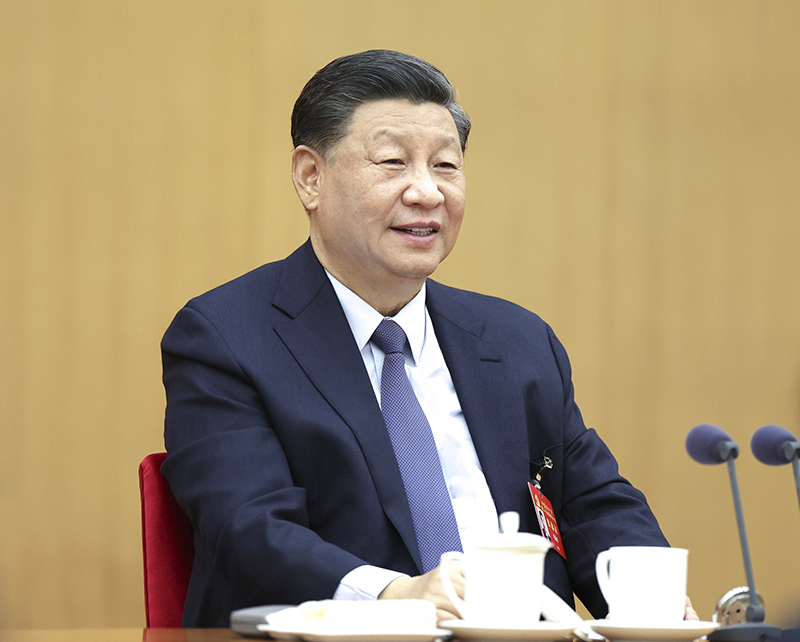 2022年10月17日，習(xí)近平同志參加黨的二十大廣西代表團討論。