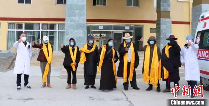 四川甘孜州:道孚縣由高風(fēng)險(xiǎn)降為中風(fēng)險(xiǎn)區(qū)學(xué)校已“網(wǎng)絡(luò)復(fù)課”