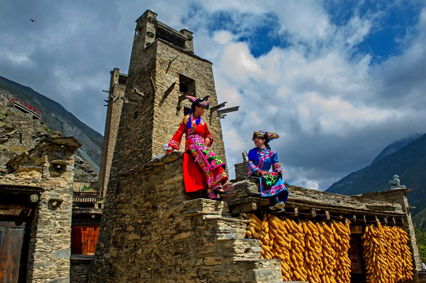 四川省阿壩州理縣桃坪村。四川省文旅廳供圖