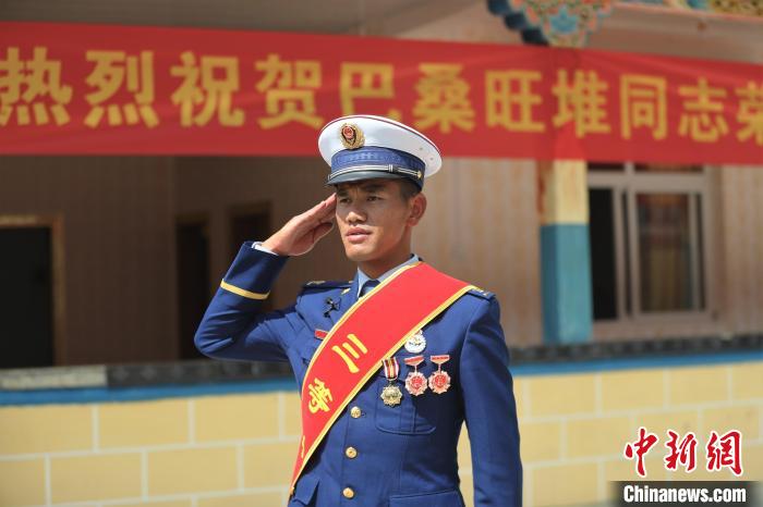 護西藏“江南”森林生態(tài)安全、提升專業(yè)技能兩位消防員獲個人三等功